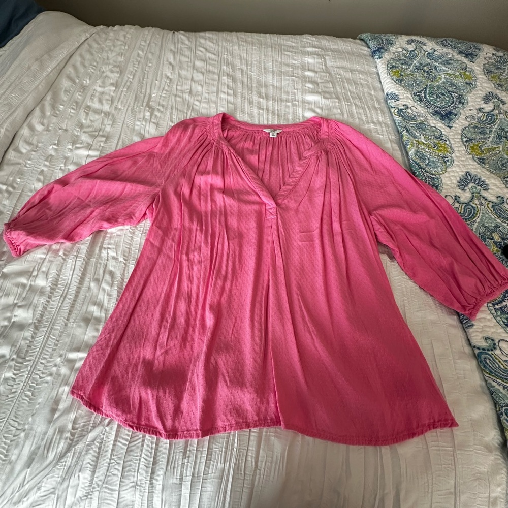 Crown & Ivy Summer Top-Pink